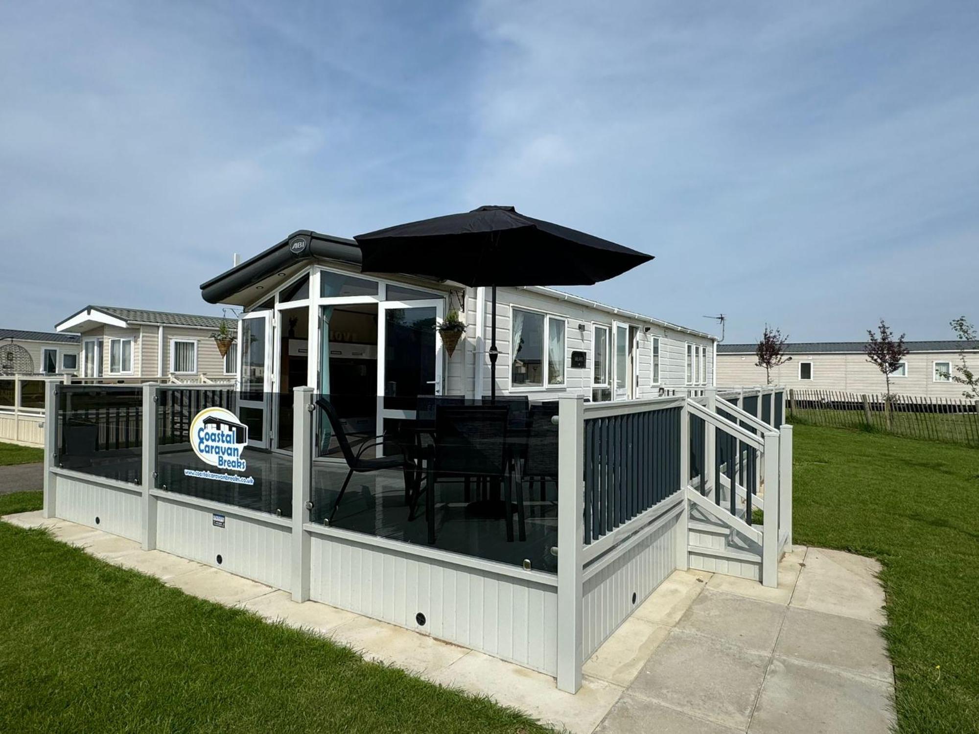 Golden Anchor - The Milano - Coastal Caravan Breaks Chapel St. Leonards Exterior foto